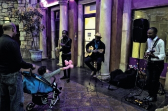 Musique de rue - Bookiner